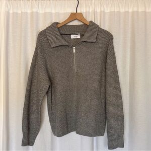 Old Navy Zip Up Sweater in Gray